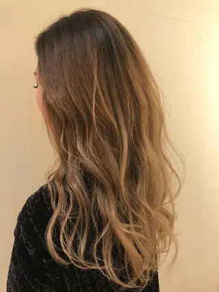 カラー eclat suzumiのヘアスタイル