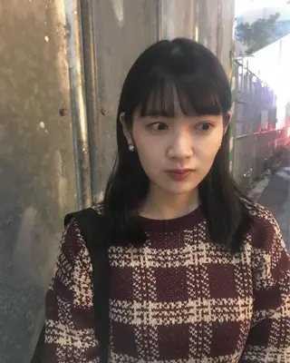 ミディアム よしだ とおいのヘアスタイル