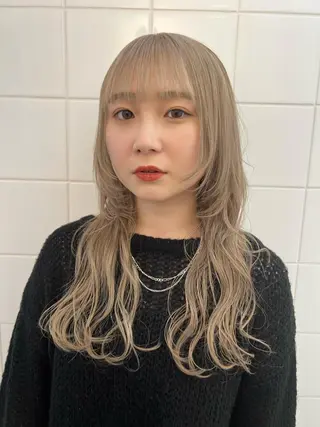 ロング カラー ヘアアレンジ 🧨ブリーチー×ボブ レイヤー💎じゅえるのヘアスタイル