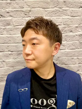 ショート カラー メンズ Graceful BarBer platinum所属・無料メンズカット💈 遠山泰輝のヘアスタイル