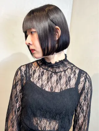 ショート Aya/四条烏丸/ インナーカラーのヘアスタイル