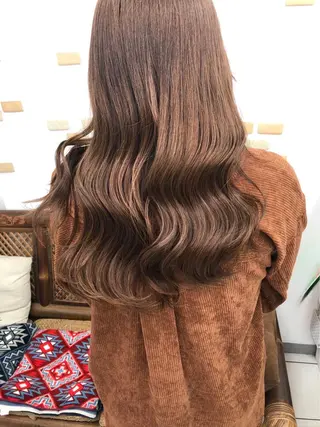 ロング カラー soin by poshのヘアスタイル