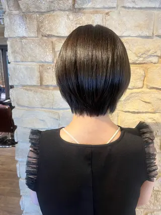 ショート 透明感カラー🫧 ミクのヘアスタイル
