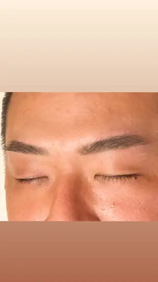 アイブロウ calm eyelashsalon 北野田店所属・原 明優のマツエク・マツパデザイン