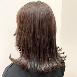 セミロング コトネ🫧 韓国風レイヤーカットのヘアスタイル