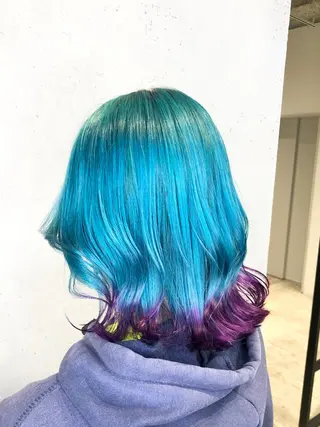 ミディアム カラー ヘアアレンジ ｲﾝﾅｰｶﾗｰ屋さん 🫧伊藤拓実のヘアスタイル