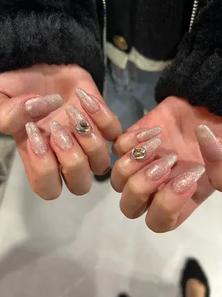 ネイル Na＋Nail所属・山口 真莉のネイルデザイン
