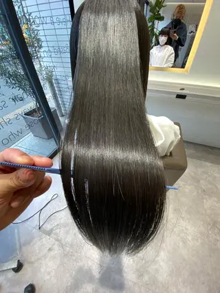 ロング ムトウセイマ/艶髪 /艶ケアWブリーチのヘアスタイル