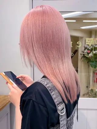 セミロング カラー 🌸柔らかハイトーン 🧃Shionのヘアスタイル