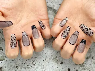 ネイル Ajnail所属・ネイリスト Misaのネイルデザイン