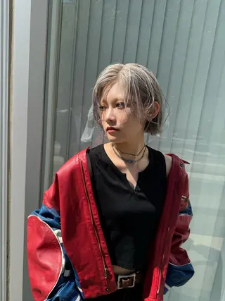 ショート カラー dao/ミルクティー /ブラウン/ブロンドのヘアスタイル