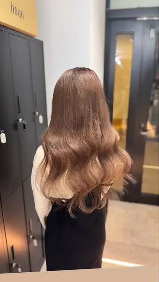 ロング Lapis シオンのヘアスタイル