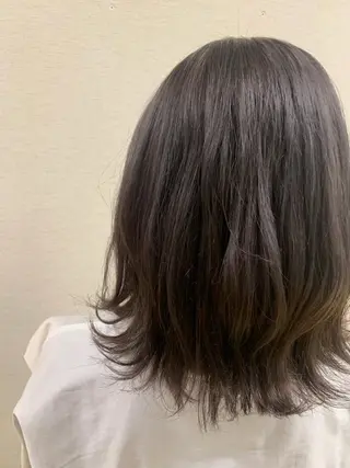 ミディアム カラー 高橋友里亜 /フリーランスのヘアスタイル