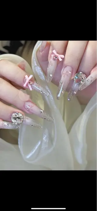 ネイル D-BEAUTY Nailsalonのネイルデザイン