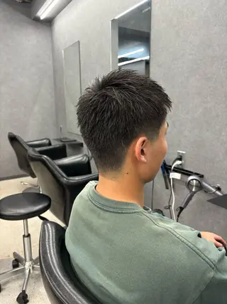 ショート メンズ 豊洲メンズカット 宮崎大弥のヘアスタイル