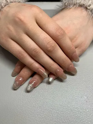 ネイル nail.salon .Reversalのネイルデザイン