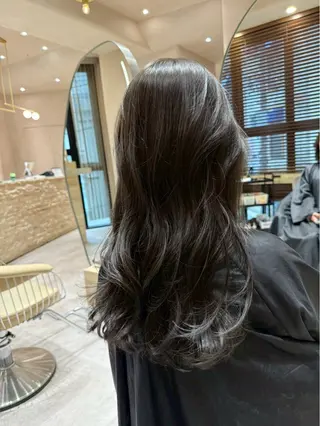 ロング 渋谷/切りっぱなし レイヤー/ブリーチのヘアスタイル