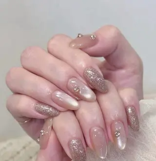 ネイル T. Leeのネイルデザイン