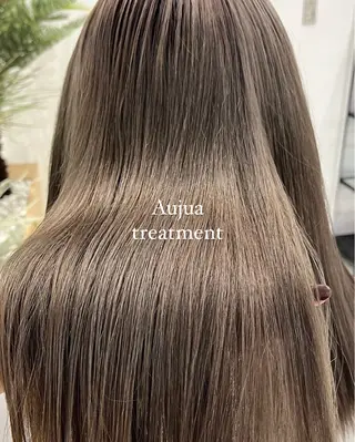 ミディアム 寒色 ♡ レイヤー ┊︎miyuのヘアスタイル