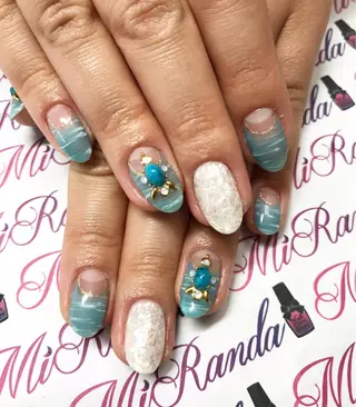 ネイル MiRanda Nail所属・MiRanda 保坂 舞のネイルデザイン