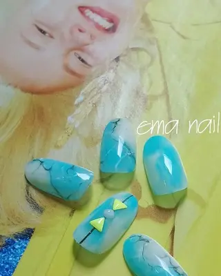 ネイル Roger 舞のネイルデザイン