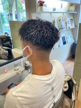 ショート パーマ メンズ メンズ特化 TAKUYAのヘアスタイル
