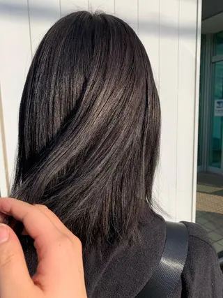 カラー 高橋 春菜のヘアスタイル