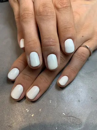 ネイル アトリエ・マリス所属・福与 美幸のネイルデザイン