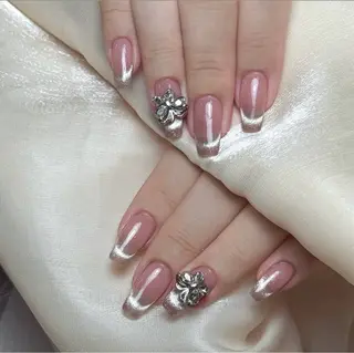 ネイル Maggie nailクロのネイルデザイン
