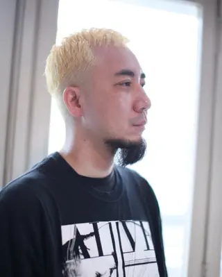 ショート カラー メンズ 大西 カズマのヘアスタイル