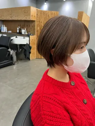 ショート カラー 🌱小顔魅せカット 透明感カラー/泉綺のヘアスタイル