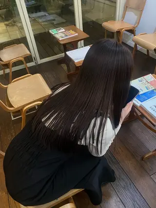 カラー MAKE'S omotesando所属・松永 真理のヘアスタイル