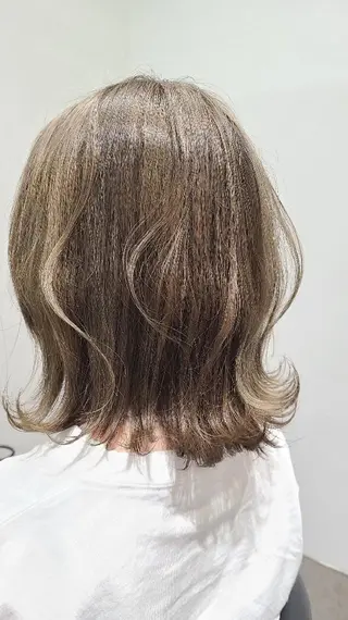 ミディアム GO TODAYシェアサロン岡山店所属・🎗️髪質改善・美髪 艶髪🥇小西邦生のヘアスタイル