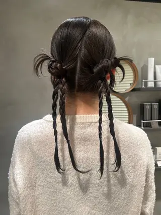 セミロング ヘアアレンジ デザインカラー❤︎ イシイレイのヘアスタイル