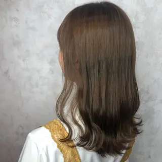 セミロング カラー かめい りなのヘアスタイル