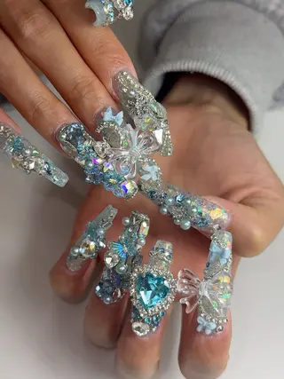 ネイル ONIKA Nail 青山通り店所属・ONIKA Nail 表参道A4🦋2分のネイルデザイン