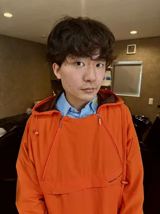 パーマ メンズ コイデ リュウセイのヘアスタイル