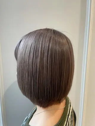 ミディアム カラー [YUCCA] Junaのヘアスタイル