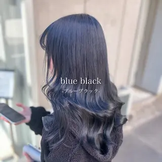 ミディアム カラー 🩵色落ち可愛い 寒色カラー🩵のヘアスタイル