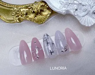 ネイル LUNORIA nail salonのネイルデザイン