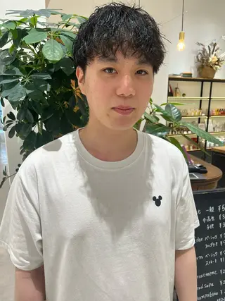 パーマ メンズ 岡田 望愛のヘアスタイル