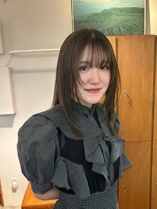 カラー aiko【艶カラー ・ミニモ年内で終了】のヘアスタイル