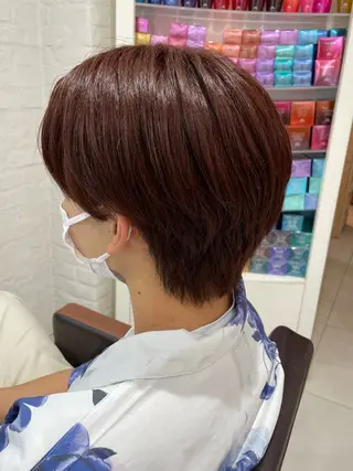 ショート ウラスギ アカリのヘアスタイル
