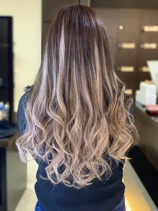 ロング ReHyd BEAUTÉ salon&store 心斎橋店所属・❤️MASAKO❤️ 🌸🩷エクステ🩷のヘアスタイル