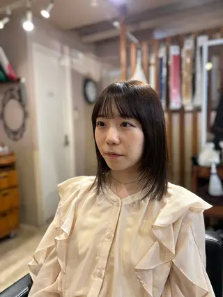 ミディアム 角田リサ /代々木上原のヘアスタイル