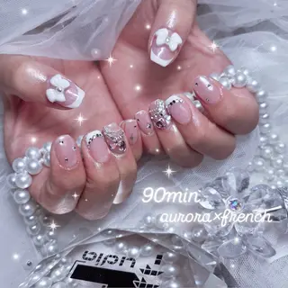 ネイル Yudia🎀 Momokaのネイルデザイン