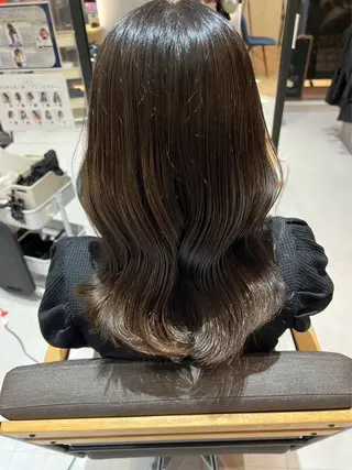 セミロング カラー 🍜のばた 🍜のヘアスタイル