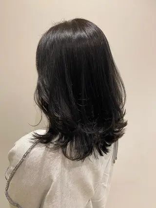 セミロング カラー 艶髪🌿美髪 大塚礼乃【西荻窪】のヘアスタイル