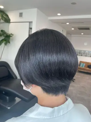 ショート カラー miyu/ハイトーン /ブリーチのヘアスタイル