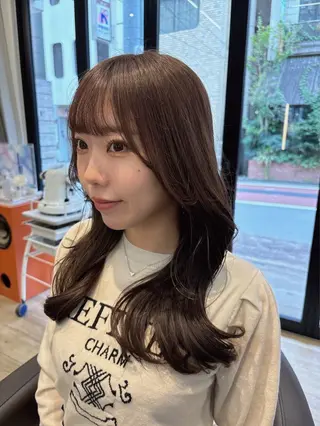 ロング Lisa🪄似合わせ ／デザインカラーのヘアスタイル